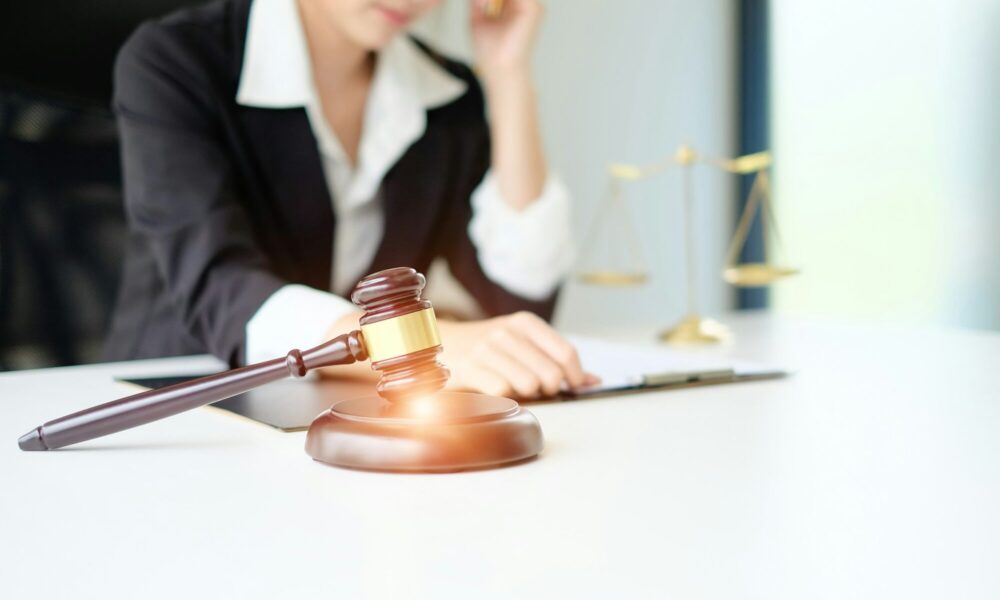 when-contracts-crack:-the-silent-role-of-lawyers-in-business-survival